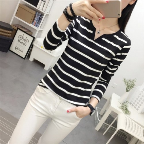Slim Stripe V-neck Long Sleeve Casual T-Shirts - Black image