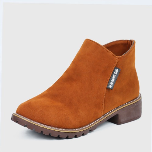 Women Chukka Style Leather Casual Boots - Brown image