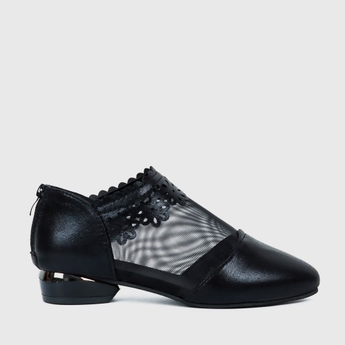 Hollow Bottom Lace with Net Breathable Flat Shoes - Black image