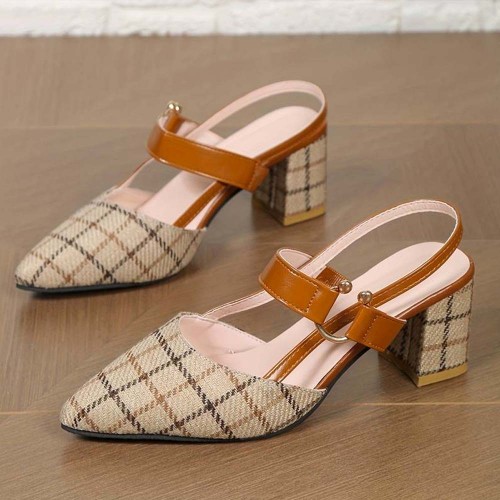 Women's Chunky Block Heels Pointed Toe Buckle Shoes - Brown image
