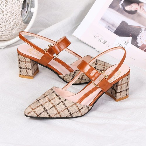 Women's Chunky Block Heels Pointed Toe Buckle Shoes - Brown image