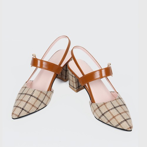Women's Chunky Block Heels Pointed Toe Buckle Shoes - Brown image