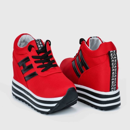 Thick Bottom Muffin Platform Laces Up Sneakers - Red image
