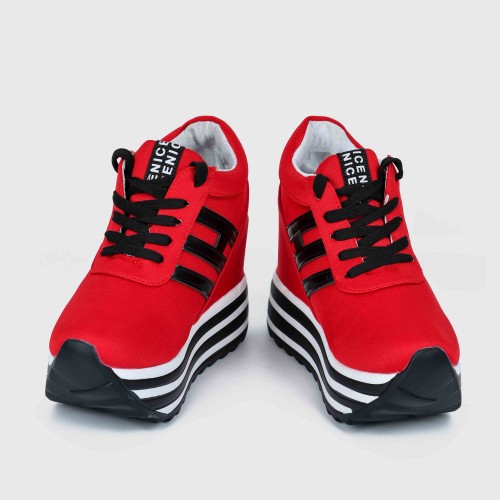 Thick Bottom Muffin Platform Laces Up Sneakers - Red image
