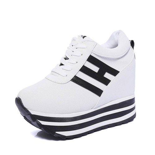 Thick Bottom Muffin Platform Laces Up Sneakers - White image
