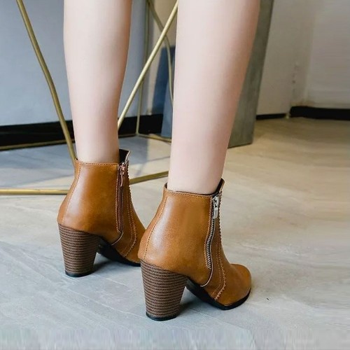 Side Zipper Vintage Block Heel Leather Boots - Brown image