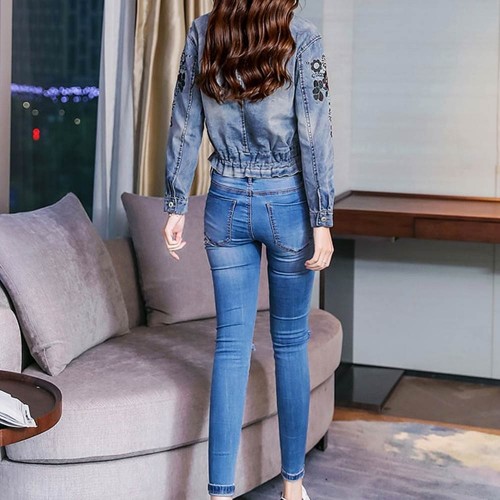 Embroidry Floral Design Ladies Denim Jacket - Blue image