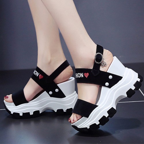 Women Fashion Open Toe Buckle High Heel Chunky Sandal - Black image