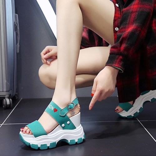 Women Fashion Open Toe Buckle High Heel Chunky Sandal - Light Green image