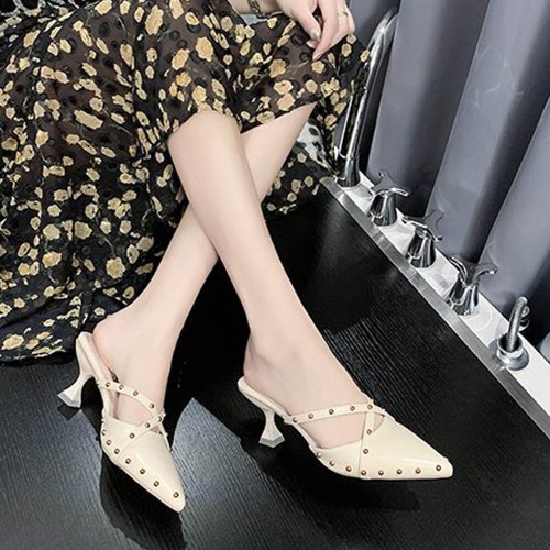 French Fashion Revert Pointed Mid Stiletto Heel Shoes - Beige image