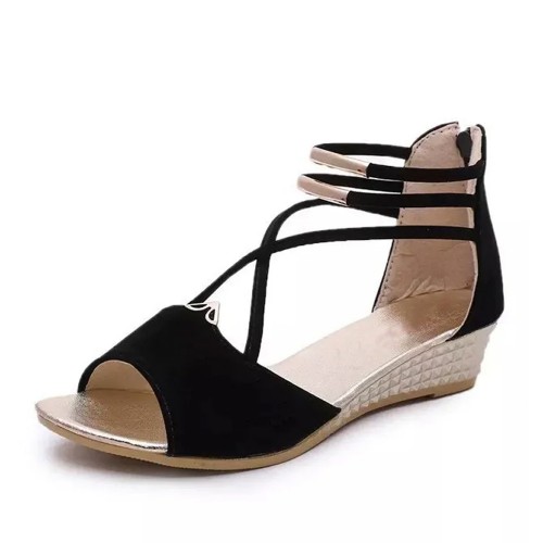 Fashion Comfort Solid Strap Low-heeled Sandals - Black image