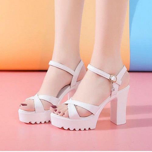Thick Chunky Heel Buckle Party High Sandals -White image