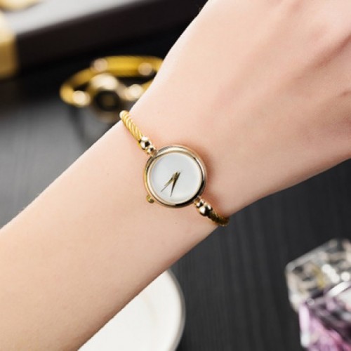 Stylish Gold Robe Strapped Bracelet Watch-Golden image