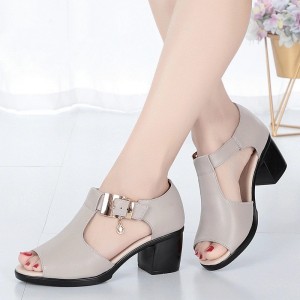 Trendy Fish Mouth Buckle Sandal Casual Sandals - Beige