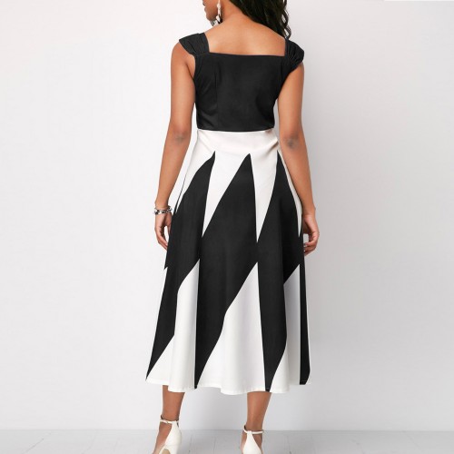 Trending Contrast Geometric Sleeveless Long Dress - Black image