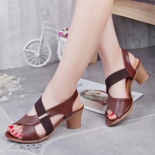 Women's New Summer Lightweight Comfortable Sandals - Brown image