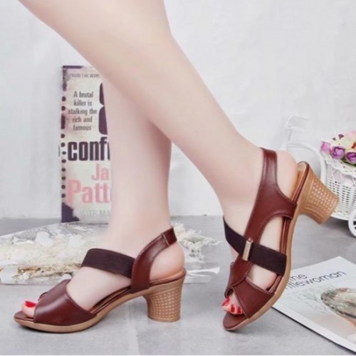 Women's New Summer Lightweight Comfortable Sandals - Brown image