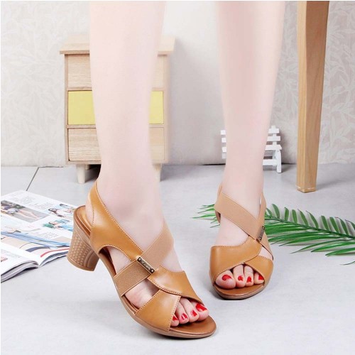 Women's New Summer Lightweight Comfortable Sandals - Beige image