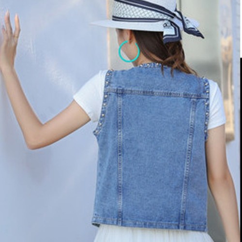 Retro Cowboy Style Women’s Denim Rivet Jacket - Blue image