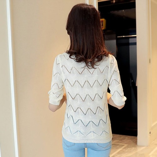 V Neck Short Sleeves Knitted Winter Top - White image