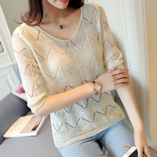 V Neck Short Sleeves Knitted Winter Top - White image