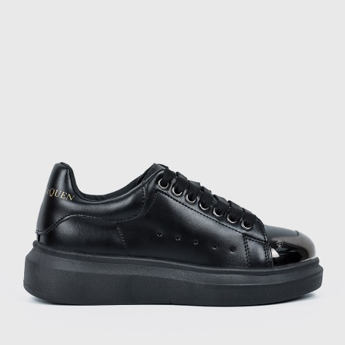 Trending Latest Fashion Casual Thick Soled Sneakers - Black image