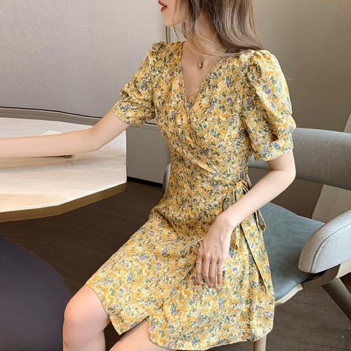 Beautiful V-Neck Floral Print Short Wrap Dress - Yellow image