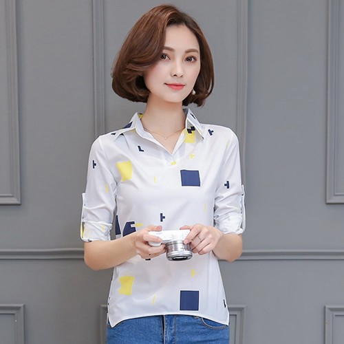 Geometric Print Pattern Pull Over Ladies Top - Yellow image