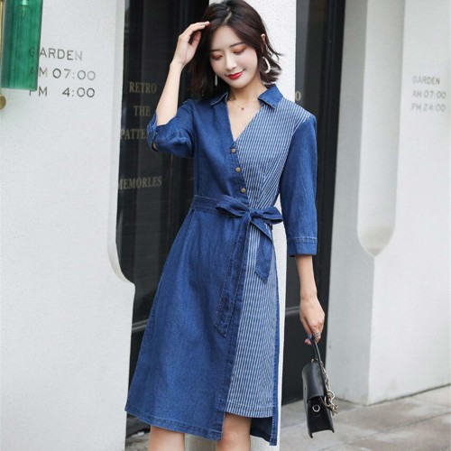 Casual Loose Fit Collared Midi Denim Dress With Belt - Blue image