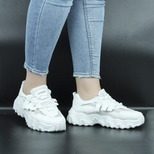 Sports Style Round Toe Casual Sneakers For Women - White image