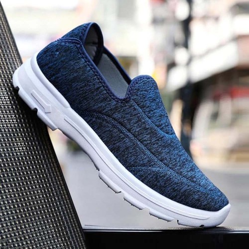 Breathable Round Toe Women's Jogging Shoes - Blue| image