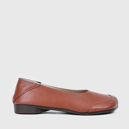 Retro Style Soft Sole Slip On Flat Shoe for Women - Brown image