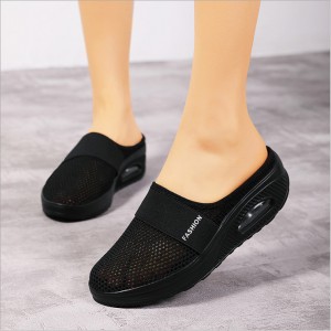 Women’s Light Weight Air Cushion Slip On Slippers - Black
