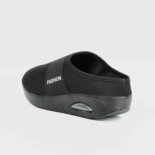 Women’s Light Weight Air Cushion Slip On Slippers - Black image