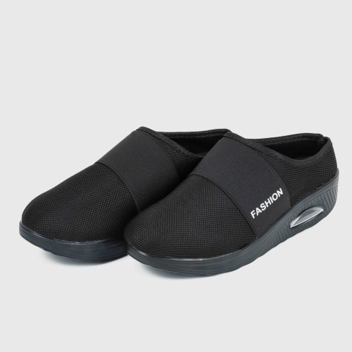 Women’s Light Weight Air Cushion Slip On Slippers - Black image