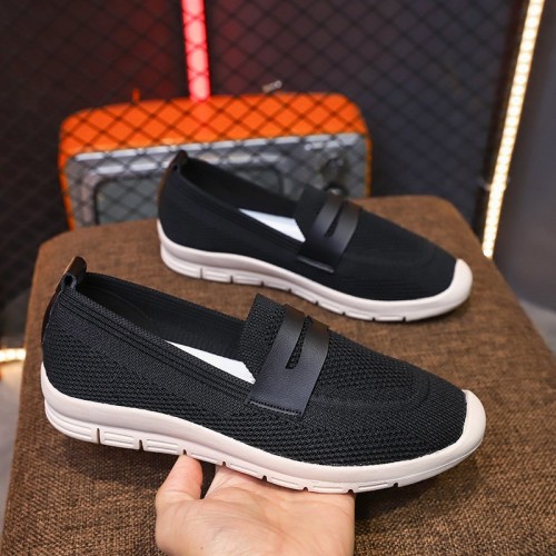 Light Weight Retro Style Slip On Loafers for Women - Black image
