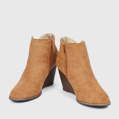 Women’s Classic Pointed Top Wedge High Heel Boots - Brown image