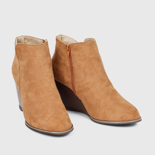 Women’s Classic Pointed Top Wedge High Heel Boots - Brown image