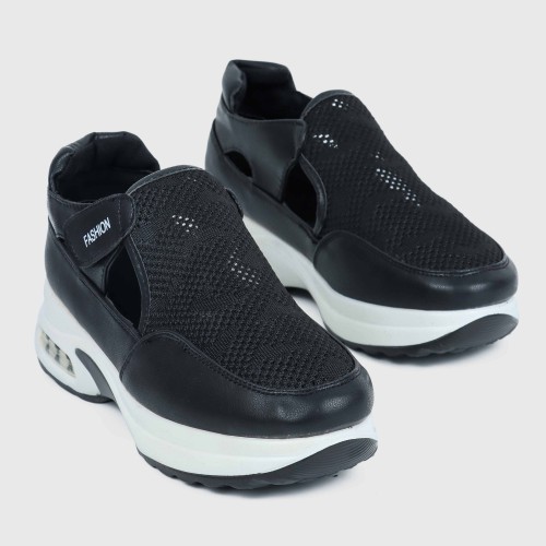 Women’s Breathable Casual Velcro Sport Shoes – Black image