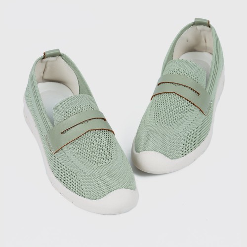 Light Weight Retro Style Slip On Loafers for Women - Green image