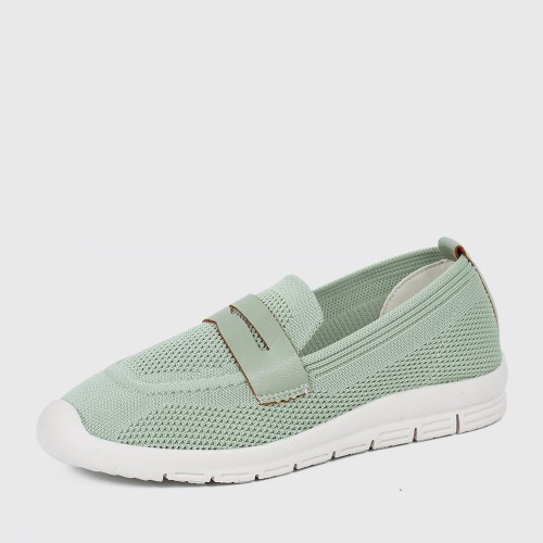 Light Weight Retro Style Slip On Loafers for Women - Green image