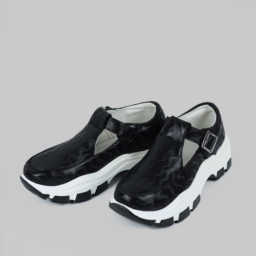 Casual Lightweight Chunky Sports Buckle Sneakers - Black image