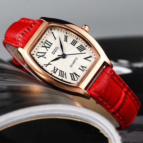 Roman Style Dial Leather Wrist Watch For Women - Red image
