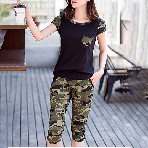 Sports Slim Fit Two-Piece Cropped Camouflage Track Suit - Black image