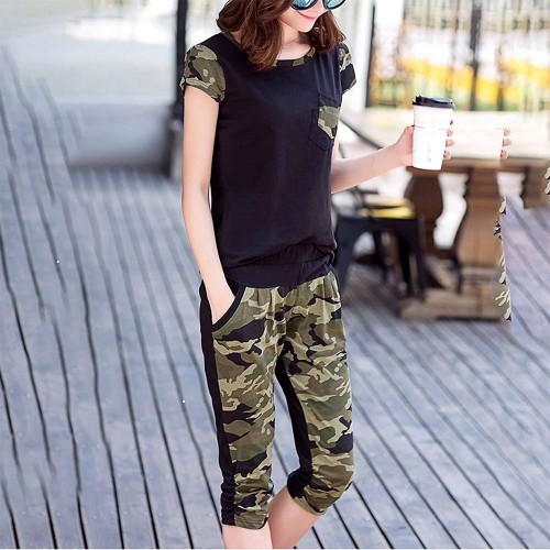 Sports Slim Fit Two-Piece Cropped Camouflage Track Suit - Black image