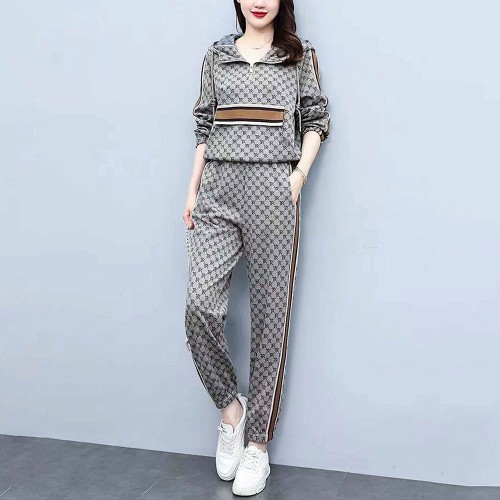 Western Style Sports Long Sleeve Two-Piece Tide Sportswear - Beige image