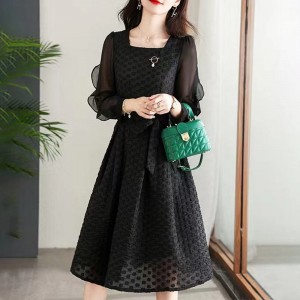 Casual Style Waist Square Neck Ruffled Puff Sleeve Midi Dress - Black