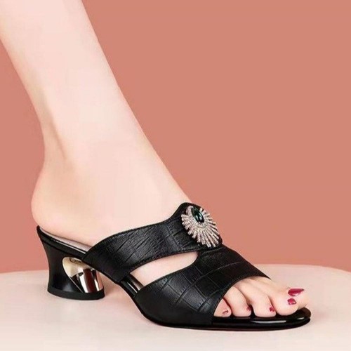 Casual Style Open Toe Hollow Women Thick Heels Shoes - Black image