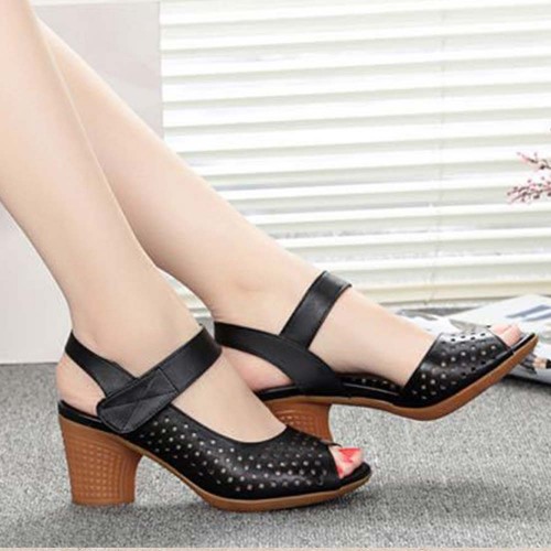 Vintage Style Fish Mouth Velcro Mid Heels Women Sandals Black image