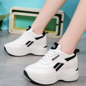 Thick Bottom Lace Up Low Cut Round Head Mesh Sneakers - Black